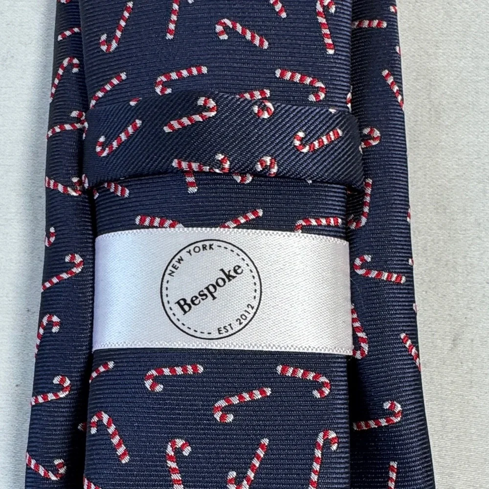 NWT Navy Blue Candy Cane Patterned XMAS Tie